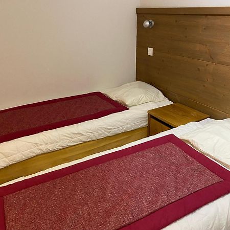 Travelski Home Premium - Residence Les Chalets D'Edelweiss Ла-Плань Экстерьер фото